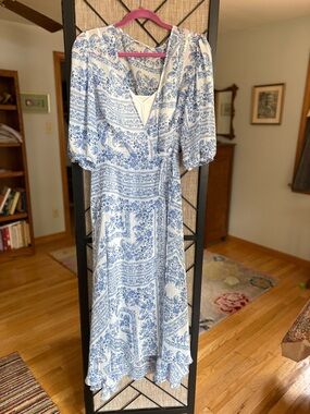 Calvin Klein!!! Blue and White Floral Wrap Maxi Dress